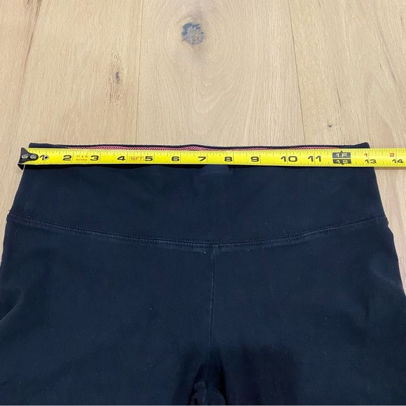 Aritzia | TNA High Waisted Black Leggings - Picture 4 of 7